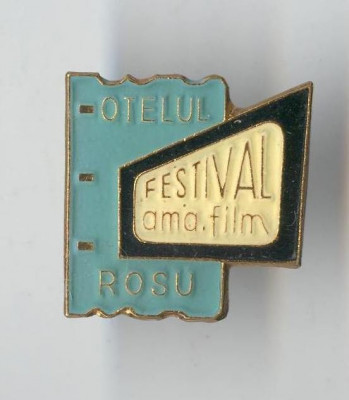 Insigna Festival AMA Film - Otelul Rosu foto