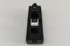 Buton geam ușă dreapta spate KIA OPTIMA 2017 OEM: 93590-D4AH0BYF,93590-D4AH0,299167495 26445765