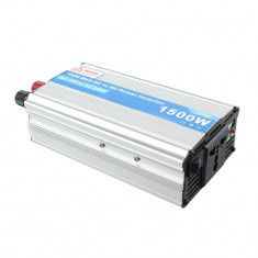 Invertor tensiune 12V- 220V pentru masina, 1500W foto