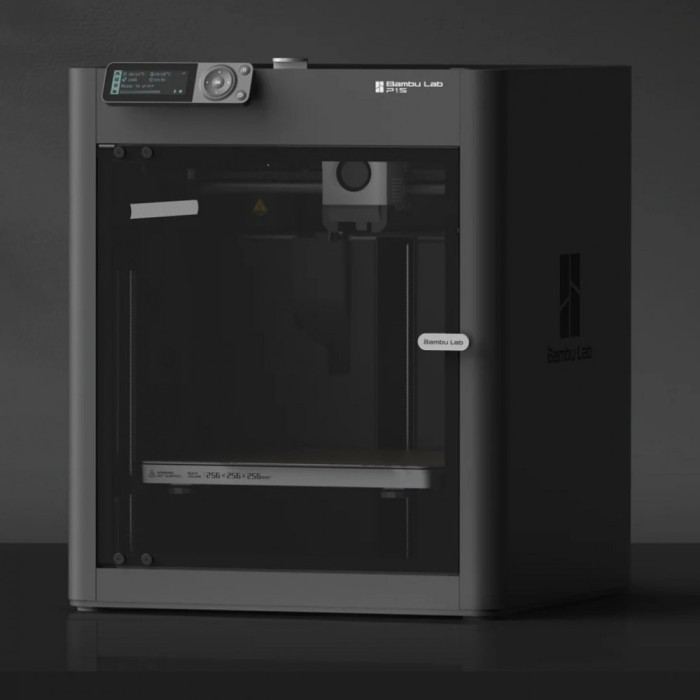 Imprimanta industriala 3D Bambu Lab P1S cu o viteza de 500 mm s si o suprafata de printare 256 x 256 x 256 mm