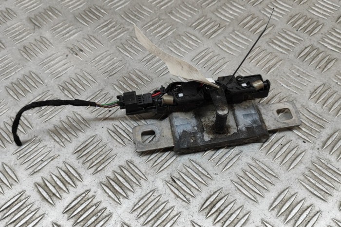 Zăvor de siguranță haion AUDI Q7 4M 2018 OEM: 80A827507 30420567