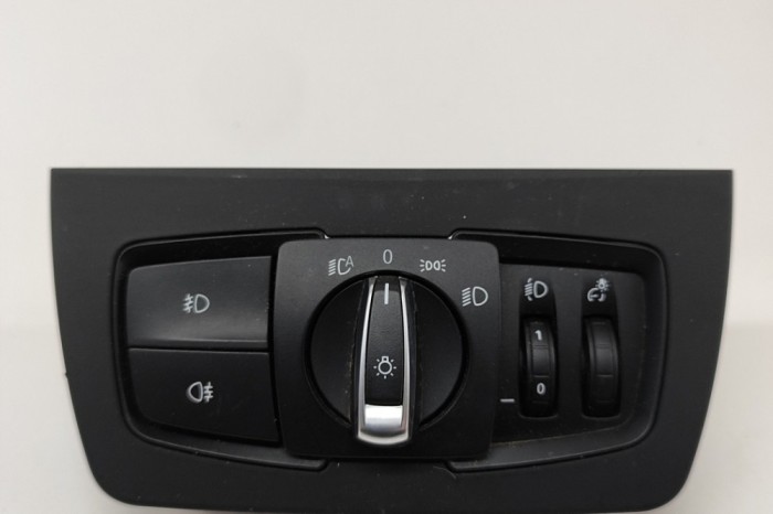 Modul de control comutator faruri BMW 3 F30, F80 2015 OEM: 9393949 22308458