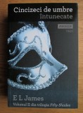 E. L. James - Cincizeci de umbre intunecate