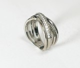 inel Pandora din argint 925 cu benzi &icirc;mpletite si zirconiu cubic
