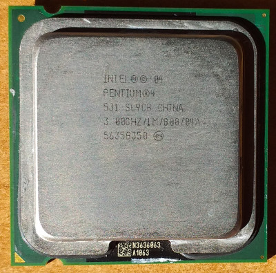 INTEL Pentium 4 (model 531) 3 GHz / FSB 800 MHz / LGA 775 foto