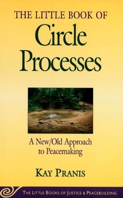 The Little Book of Circle Processes foto