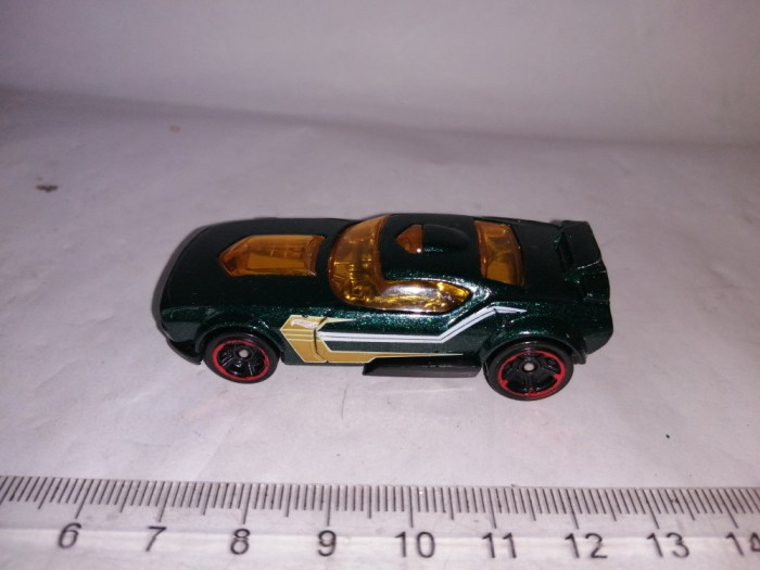 bnk jc Hot Wheels Fast Fish