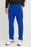 adidas pantaloni de trening Essentials cu imprimeu, JE6432