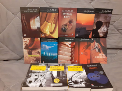 AGATHA CHRISTIE ROMANE POLITISTE (14 VOL) foto