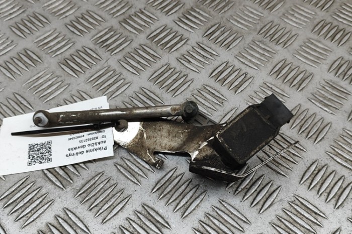 Senzor de nivel &icirc;nălțime dreapta față BMW 6 E63 2007 OEM: 6778809,6774595 | 28362135
