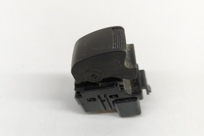 Buton geam ușă dreapta față ISUZU D-MAX II TFR, TFS 2014 OEM: 8974175310 27549459 foto