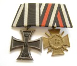 u321 GERMANIA IMPERIALA DOUA DECORATII PRIMUL RAZBOI MONDIAL 1918 CRUCEA DE FIER 1914 CRUCEA HINDENBURG 1918 STARE FOARTE FRUMOASA