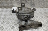 Suport motor dreapta MERCEDES-BENZ A W177 2018 OEM: A2472401900 21633439