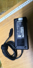 Alimentator Toshiba Satellite PA3507E-1AC3 15V 8A #61346GAB foto