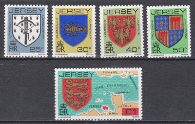 Jersey 1982 - Steme, Cota 9 EURO, MNH foto