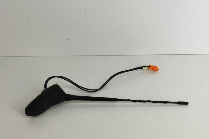 Antena OPEL CORSA F 2021 OEM: 920204072,39166312 | 24283008