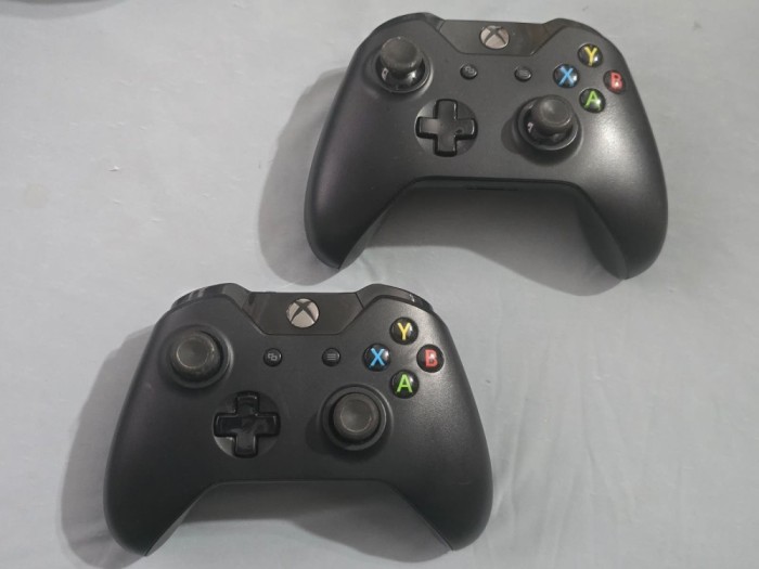 Kit controllere manete Wireless Xbox One - Model 1537