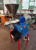 Presa ulei la rece 220V cu motor 2.2Kw