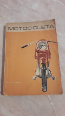 Motocicleta - D. Vochin foto