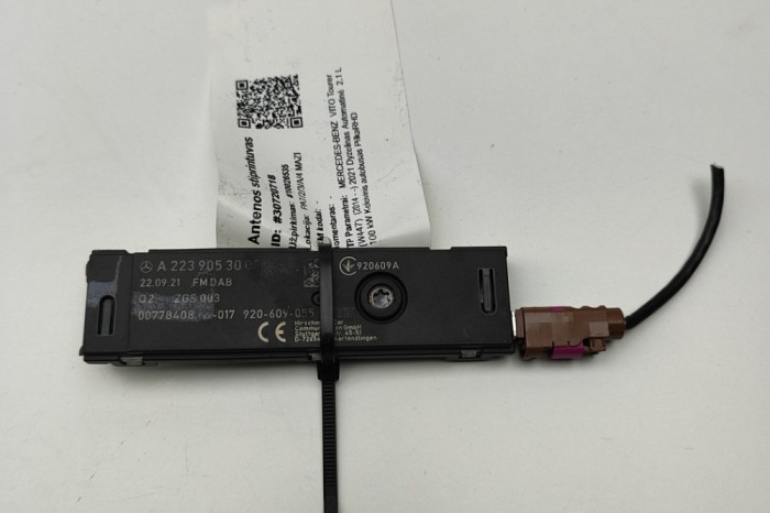 Amplificator de antena MERCEDES-BENZ VITO Tourer W447 2021 OEM: A2239053002 30720718
