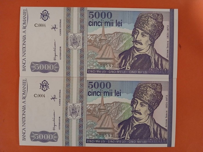 2xBancnota 5000 lei 1993 - UNC ++++ serie mica consecutive