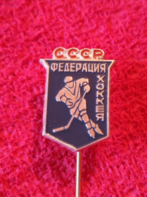 Insigna sport-Hockey - Federatia de Hockey din URSS foto