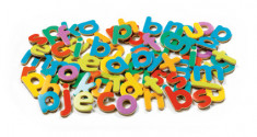 83 Litere magnetice colorate pentru copii, Djeco foto