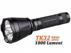 Lanterna TK32 1000 lumeni Fenix foto