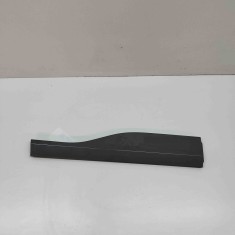 Bandou inferior ușă dreapta spate HYUNDAI KONA 2022 OEM: 87732-J9NA0