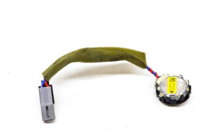 Difuzor ușă dreapta spate JAGUAR I-PACE X590 2019 OEM: BJ32-18808-AC 13928005