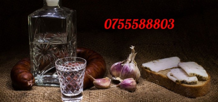 Pălincă 100% naturală