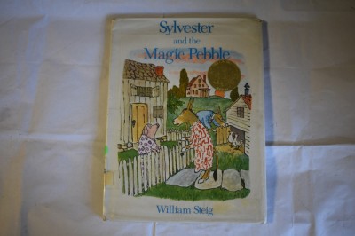 Sylvester and the Magic Pebble by William Steig (1969) foto