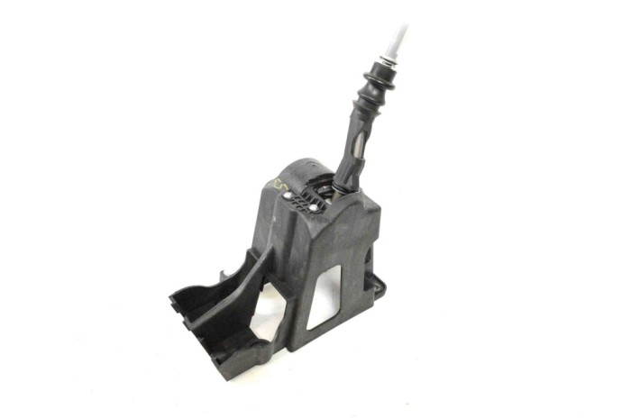 Timonerie cutie de viteze NISSAN PULSAR Hatchback C13 2015 OEM: Hatchback | 14611047