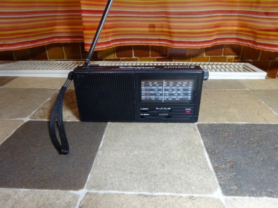 Aparat radio portabil mutibanda Anitech foto