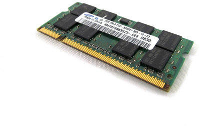 Memorie laptop Kingston 2GB - 667 Mhz, DDR-2