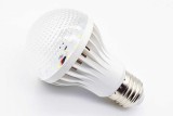 Bec 12V 7W E27 Alb Rece 60W, Rulote, Camping, Sisteme Solare, Pescuit, Auto