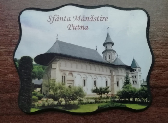M3 C3 - Magnet frigider - tematica turism - Manastirea Putna - Romania 28