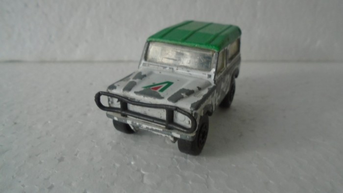 bnk jc Matchbox Land Rover Ninety 1/62