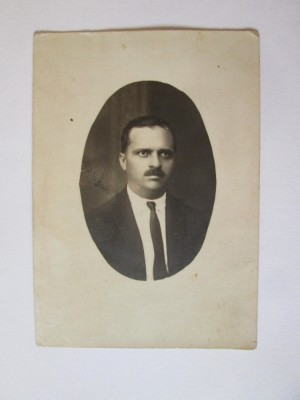 Rara! Dovada identitate foto 87 x 62 mm stampilata si semnata de seful politiei foto