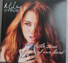CD Miley Cyrus &amp;ndash; The Time Of Our Lives (VG) foto