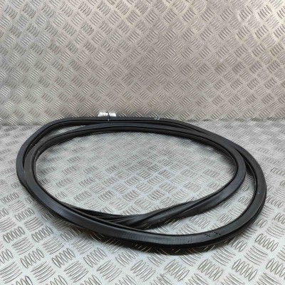 Garnitura ușă dreapta față AUDI Q7 4M 2019 OEM: 4M0833721C foto