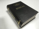 BIBLIA CHISINAU- EDITIA 2009 TIPARITA CU BINECUVANTAREA IPS MITROPOLIT VLADIMIR. 1416 PAG.+ 6 HARTI