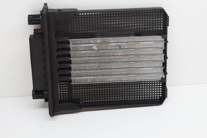 Radiator &icirc;ncălzitor electric VOLVO S60 II 2013 OEM: BG9N-18D612-AA,Z5892003,Z5890002 | 11406244
