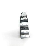 Buton Geam Dreapta Fata BMW Seria 5 G30 (2017-2020) OEM 6847098 - Calitate Originala