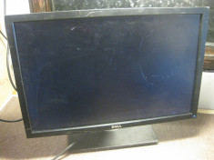 monitor DELL 24 inch U2410f ,display SPART , monitor functional foto