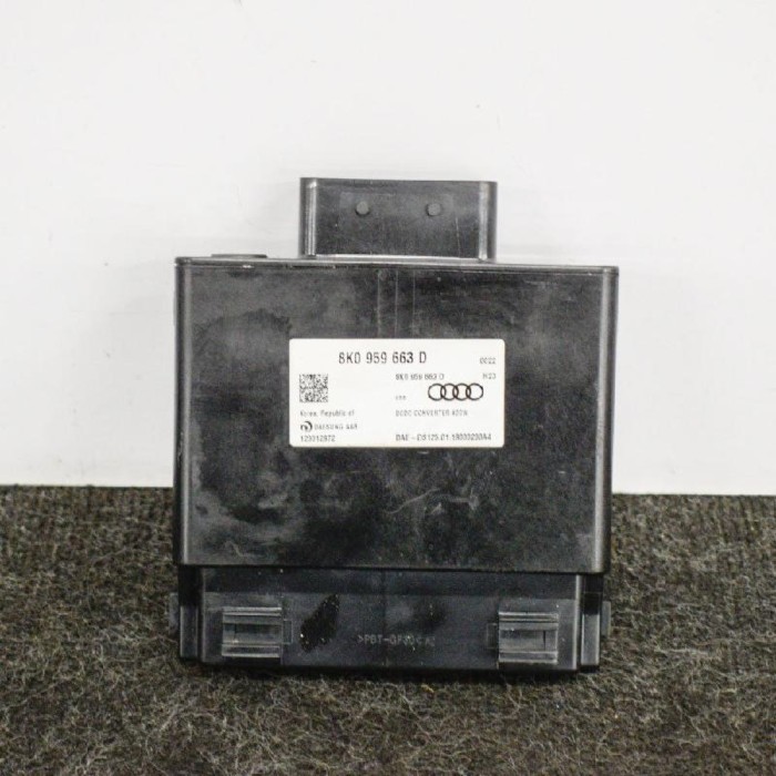 Alt modul de control AUDI Q3 8U 2018 OEM: 8K0959663D 3527084