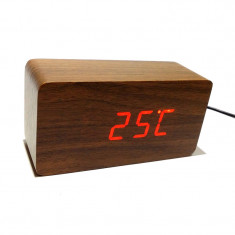 Ceas digital, afisaj temperatura, data, 3 setari alarma, format 12/24 h, design lemn, Maro
