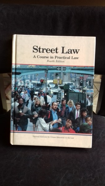 STREET LAW. A COURSE IN PRACTICAL LAW