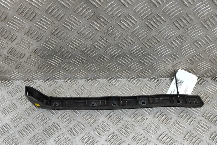 Suport bara de protecție st&acirc;nga spate MASERATI GHIBLI M157 2019 OEM: 670101078 28973324
