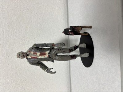 NECA Resident Evil Zombie &amp;amp; Dog foto